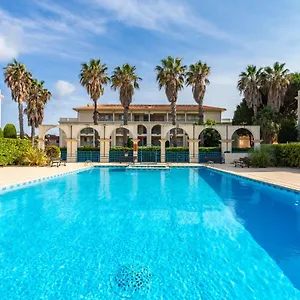 https://holiday-home-le-domaine-dazur-3.fr-provencehotel.com